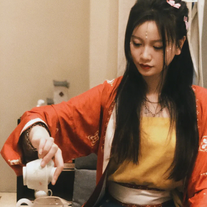 Why tea is good for hair